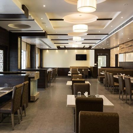 Hotel Aadrika Chikmagalūr Kültér fotó