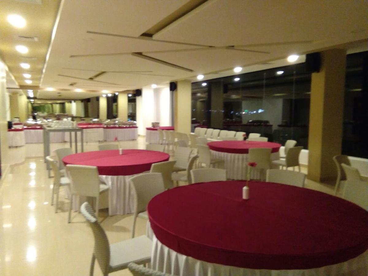 Hotel Aadrika Chikmagalūr Kültér fotó