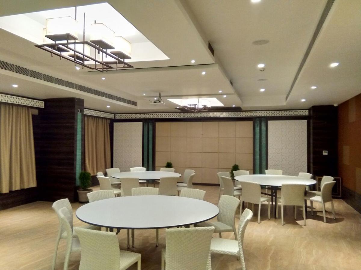 Hotel Aadrika Chikmagalūr Kültér fotó