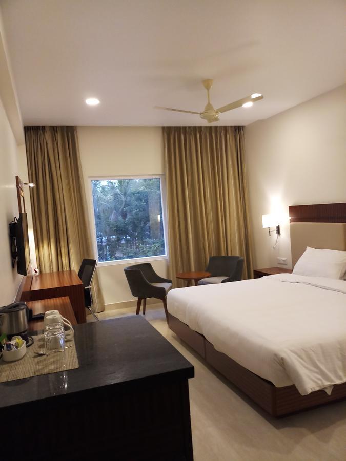 Hotel Aadrika Chikmagalūr Kültér fotó