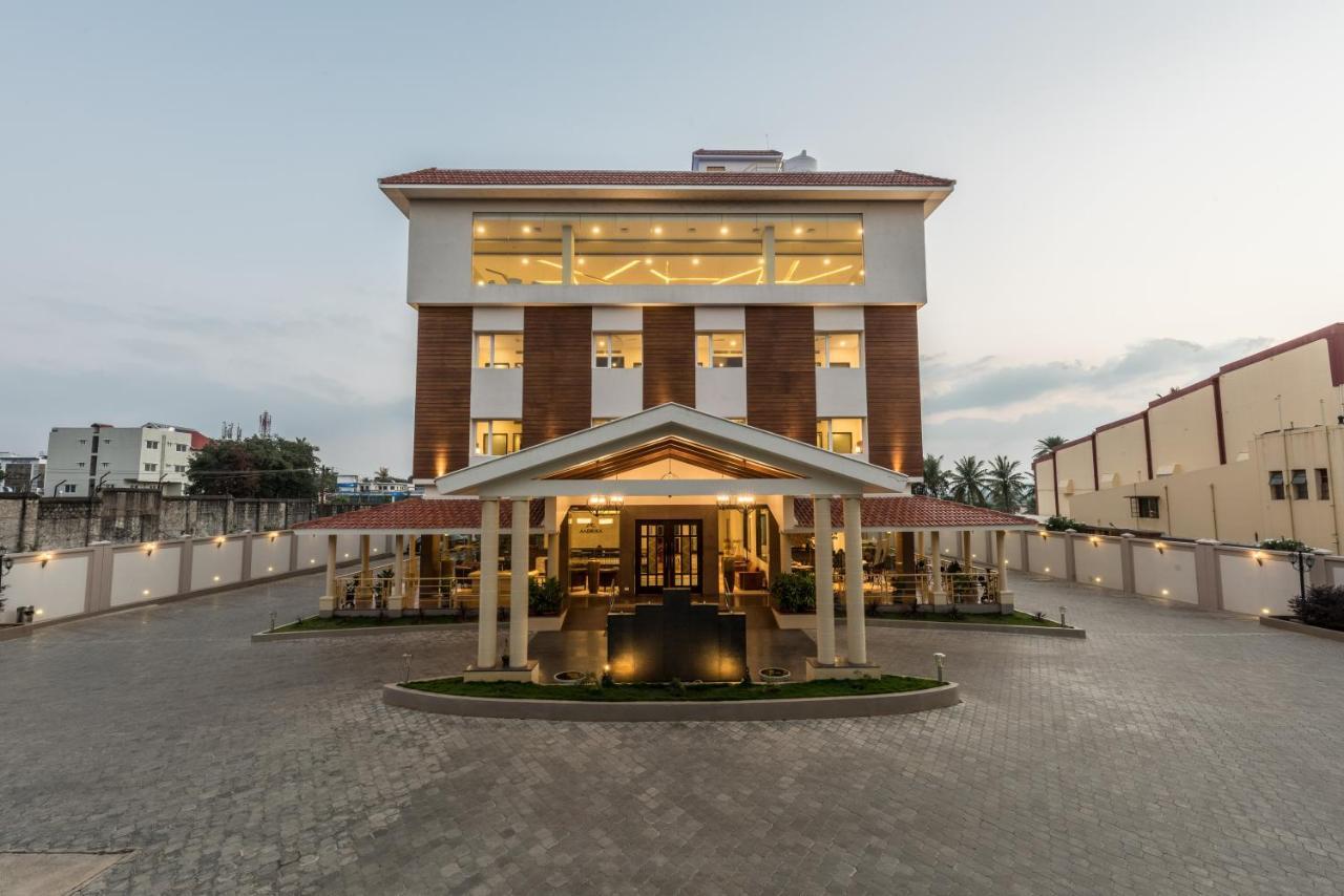 Hotel Aadrika Chikmagalūr Kültér fotó